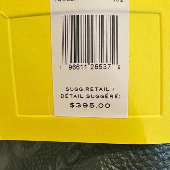 Green Textured Leather Bag - Picture 2 of 4